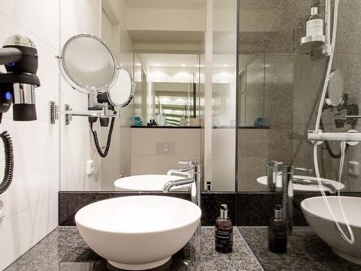 Motel One Linz-Hauptplatz
