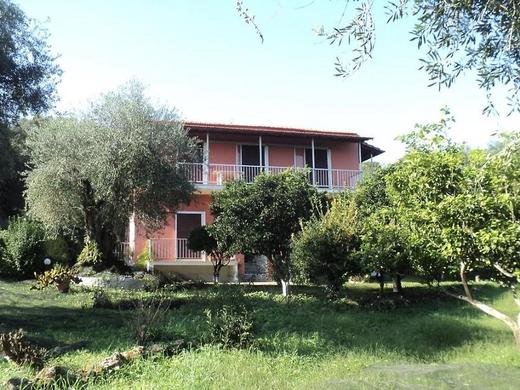 Ilias Apartments Dassia