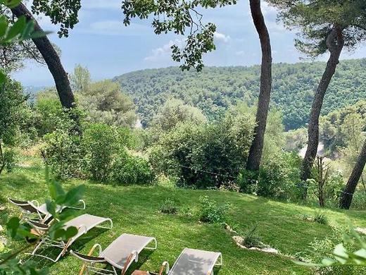 Hotel****Spa & Restaurant Cantemerle