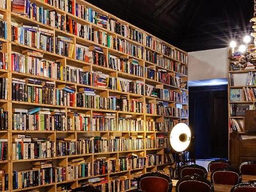 The Literary Man Óbidos Hotel