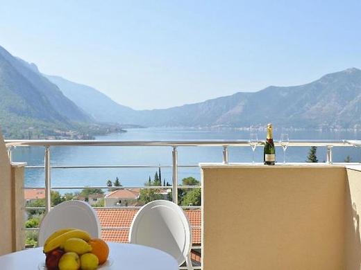 J & P Apartments Orahovac