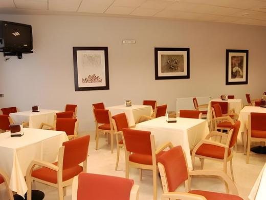 Apartamentos Attica21 Portazgo