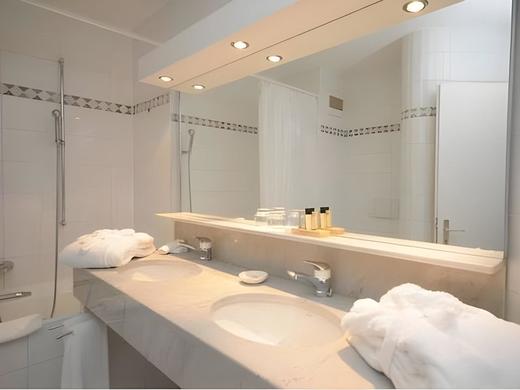 Des Bains de Saillon