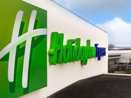 Holiday Inn Express Manchester Airport
