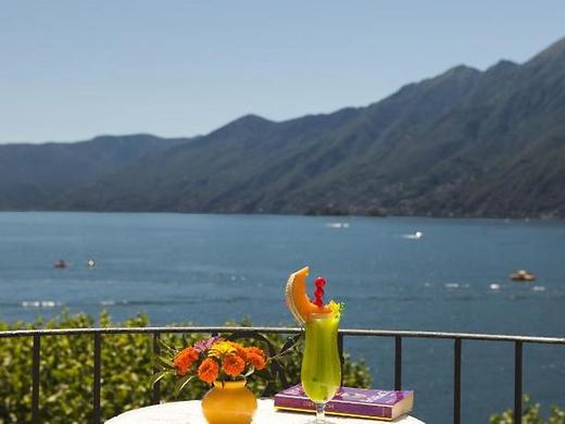 Tamaro und Dependance Villa Olevano