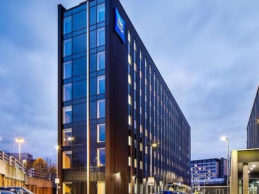 ibis budget Manchester Airport