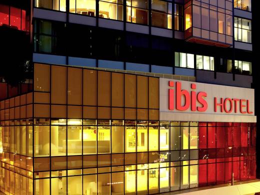 ibis Hong Kong Central & Sheung Wan Hotel