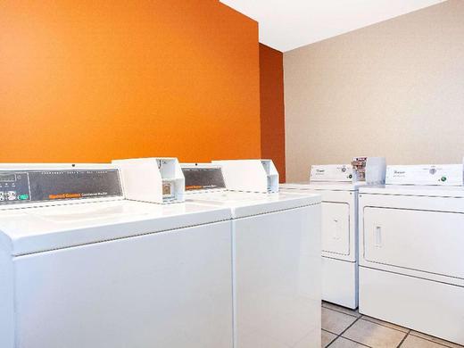 Days Inn by Wyndham Orlando Downtown