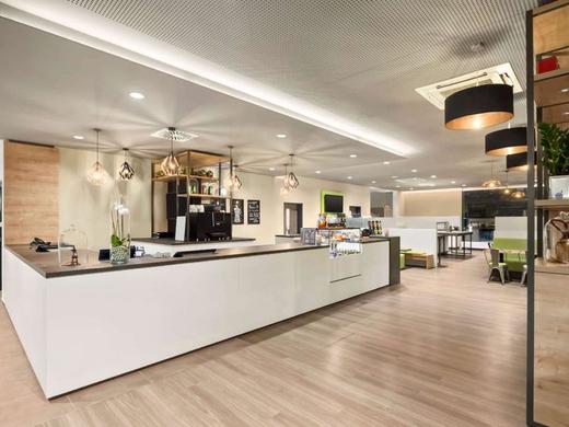 Super 8 by Wyndham Munich City North