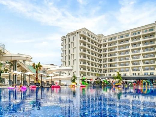 Bonita Luxury Resort