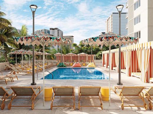 Romer Waikiki at The Ambassador