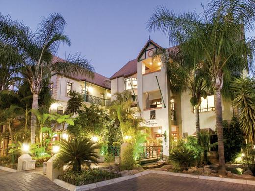 Court Classique Suite Hotel