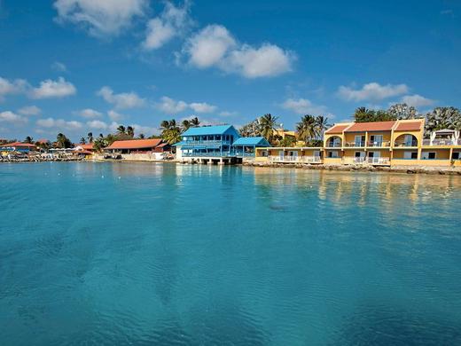 Divi Flamingo Beach Resort & Casino