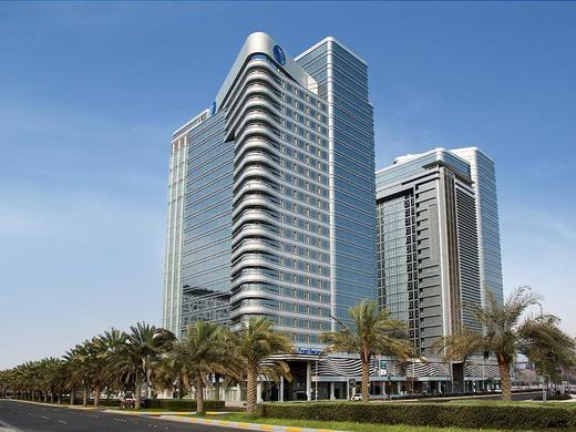 Pearl Rotana Capital Centre