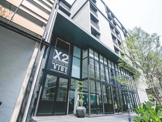 Cross Vibe Bangkok Sukhumvit Hotel