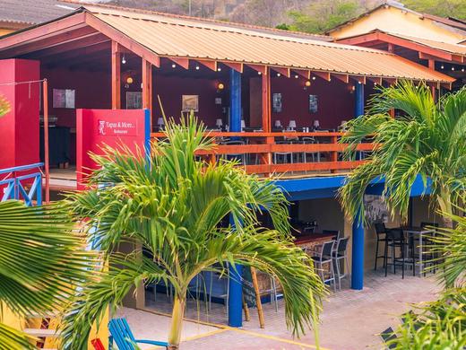 THE RITZ VILLAGE HOTEL