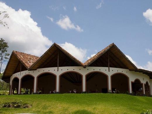 Mountain Paradise Hotel