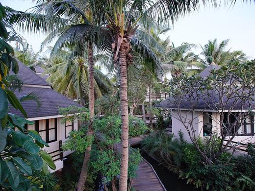Tanaosri Resort