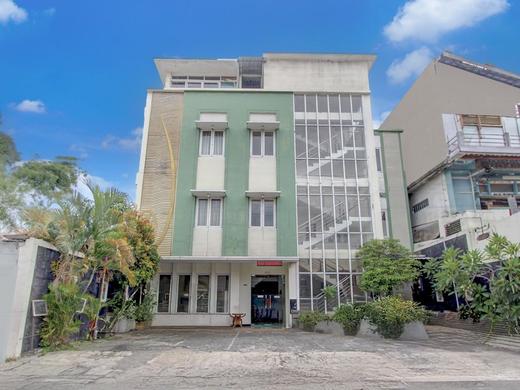 Collection O Jalan Malioboro Near Lempuyangan Station