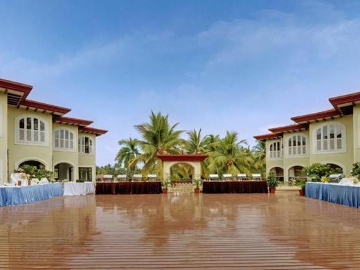 Kenilworth Beach Resort