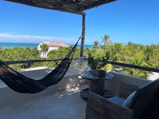 LunArena Boutique Beach Hotel