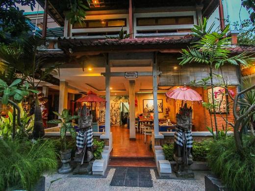 Legian Village Hotel