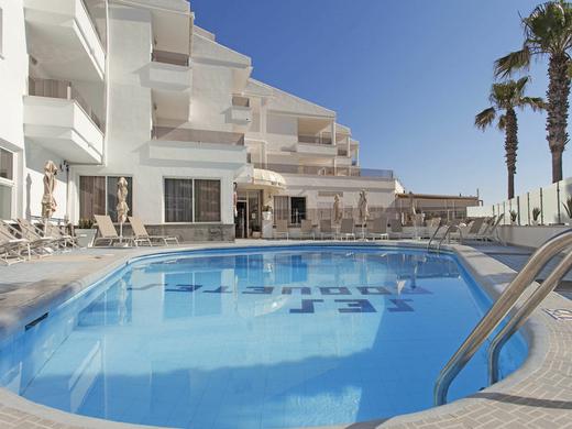 Apartamentos Ses Roquetes