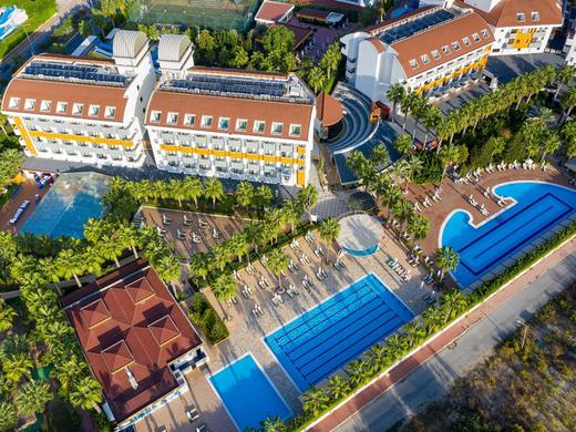 Hane Family Resort Hotel