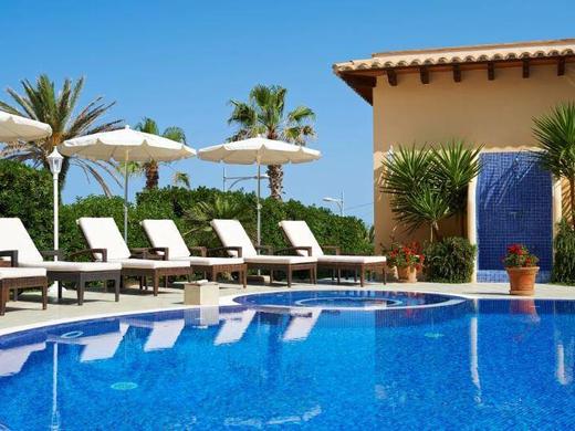 Villa Chiquita Hotel & Spa