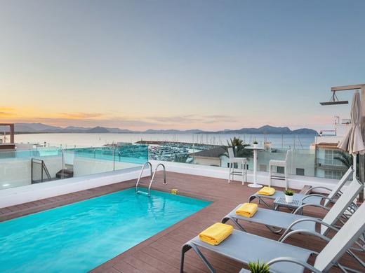 Llaut Boutique Hotel