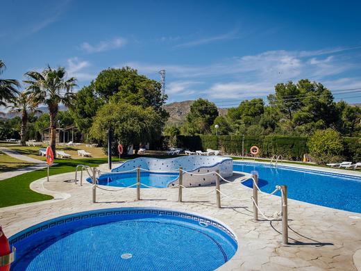 Alannia Costa Dorada