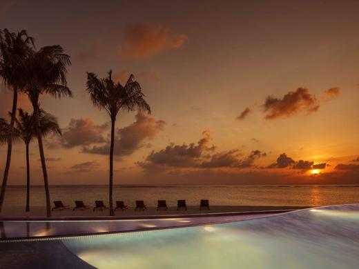 Radisson Blu Resort Maldives inkl. Seaplane