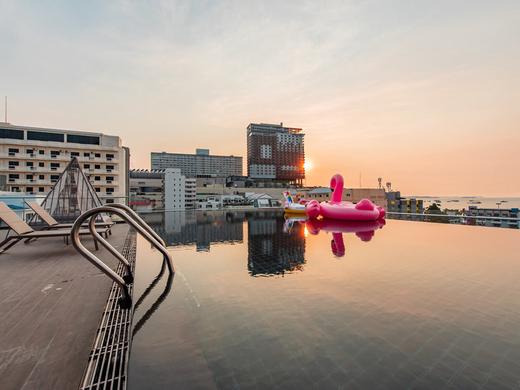 Blackwoods Hotel Pattaya