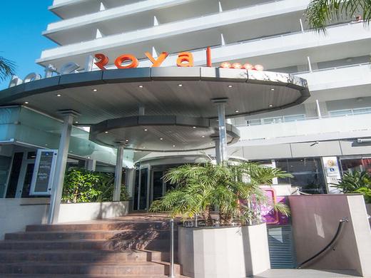 RH Royal - Adults Only