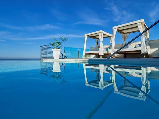 BQ Aguamarina Boutique