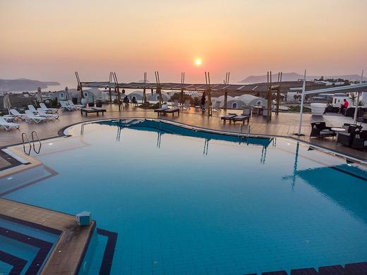 Smy Santorini Suites