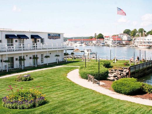 Boothbay Harbor Inn