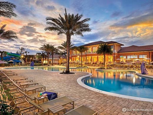 Regal Oaks Resort Vacation Townhomes Apartments