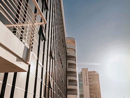 The Onyx Apartment Hotel