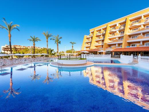 Chatur Playa Real Resort