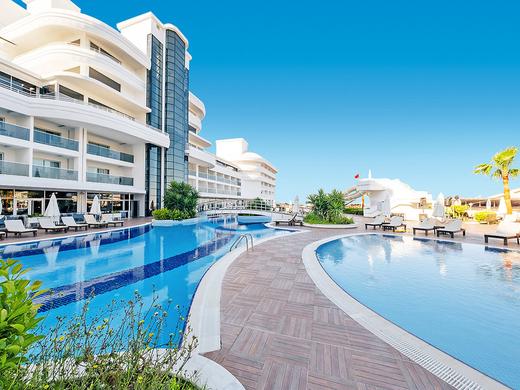 Hotel Laguna Beach Alya Resort & Spa