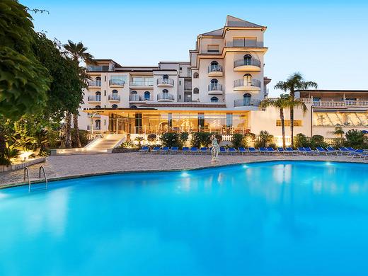 Hotel Sant Alphio Garden