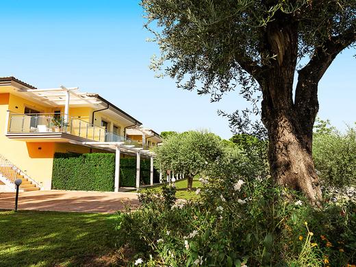 Hotel Baia di Trainiti