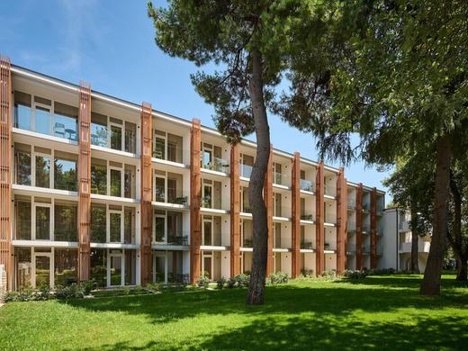 PELEGRIN Plava Laguna