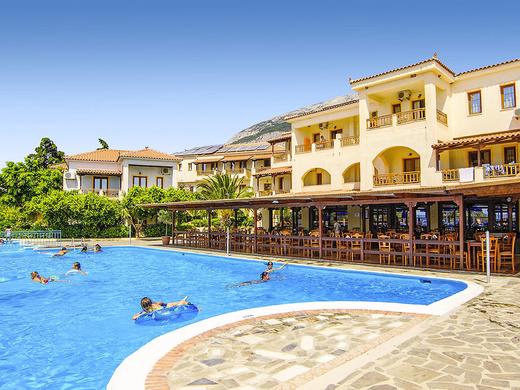 Hotel Kampos Village