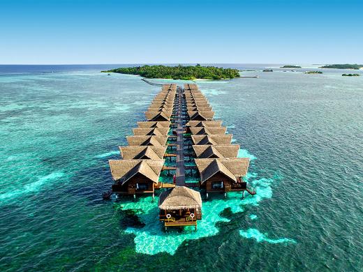 Adaaran Select Hudhuran Fushi Resort