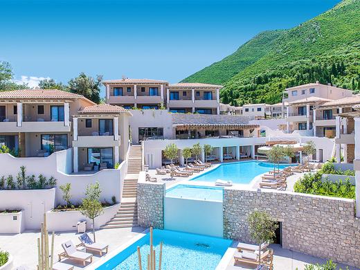 Hotel Crystal Waters