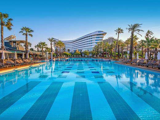 Concorde de Luxe Resort