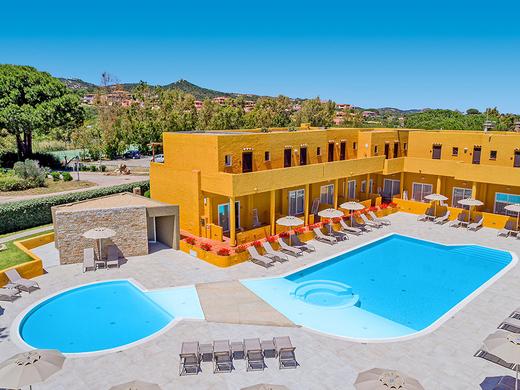 Blu Hotel Laconia Village