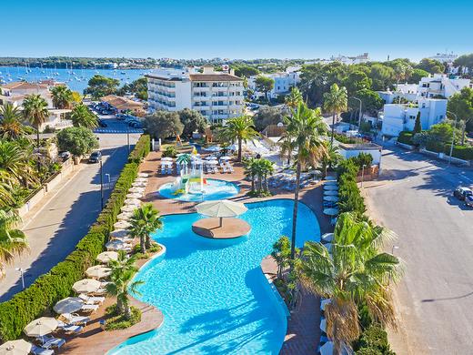 Hotel JS Porto Colom Suites